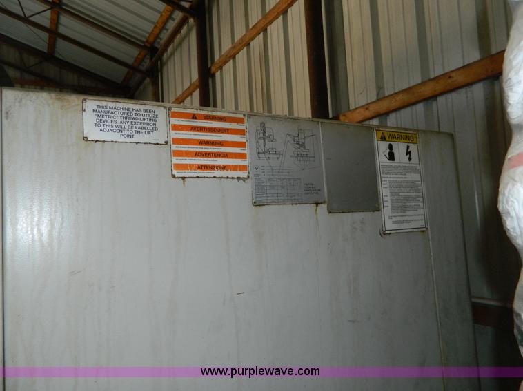 image for item J8983 1998 Cincinnati Arrow 750 FRO CNC vertical machine center