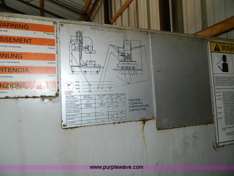 image for item J8983 1998 Cincinnati Arrow 750 FRO CNC vertical machine center