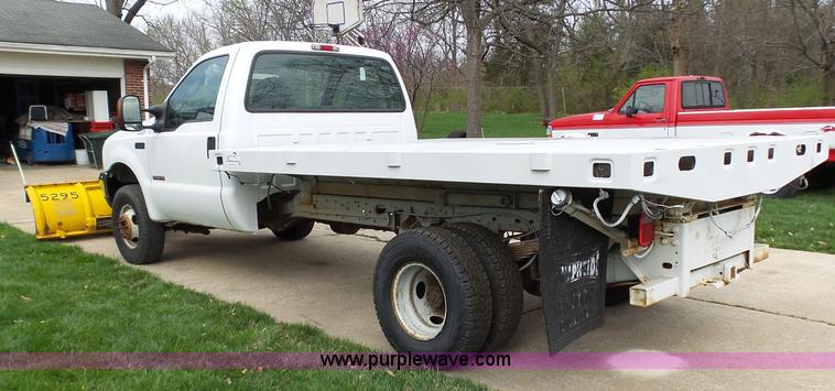 image for item K1332 2004 Ford F350 Super Duty dump flatbed pickup truck