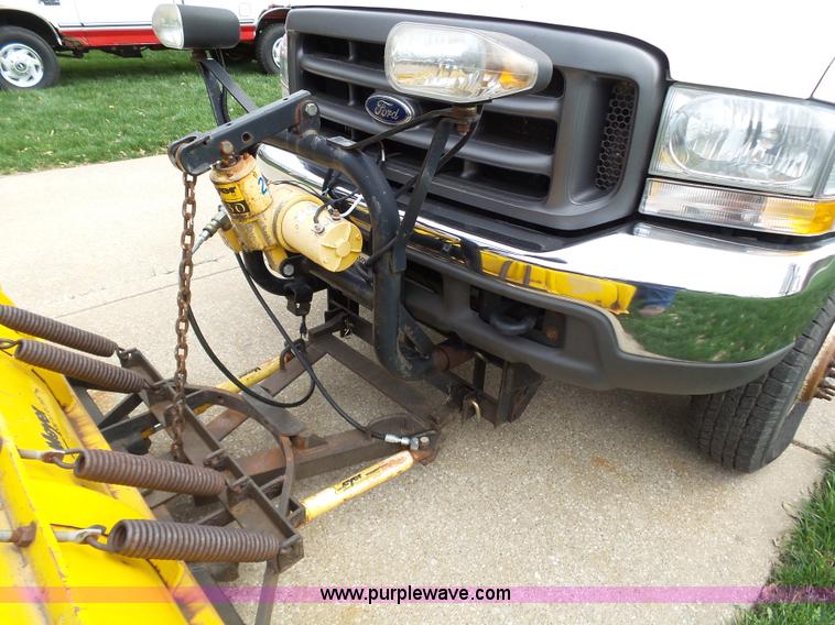 image for item K1332 2004 Ford F350 Super Duty dump flatbed pickup truck