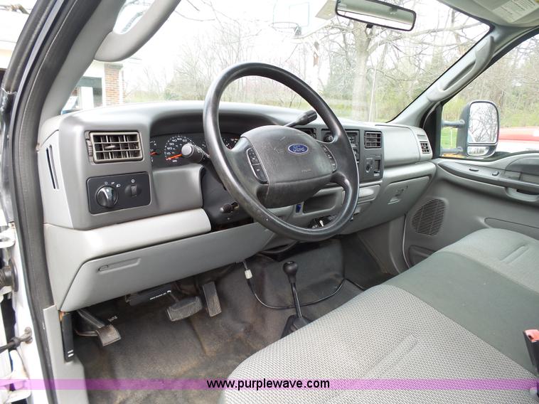 image for item K1332 2004 Ford F350 Super Duty dump flatbed pickup truck