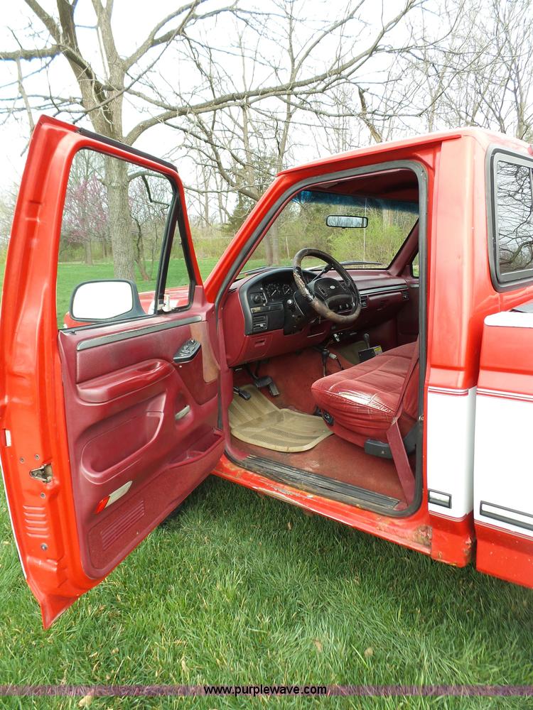 image for item K1334 1994 Ford F250 HD XLT pickup truck