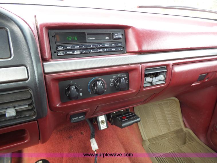 image for item K1334 1994 Ford F250 HD XLT pickup truck