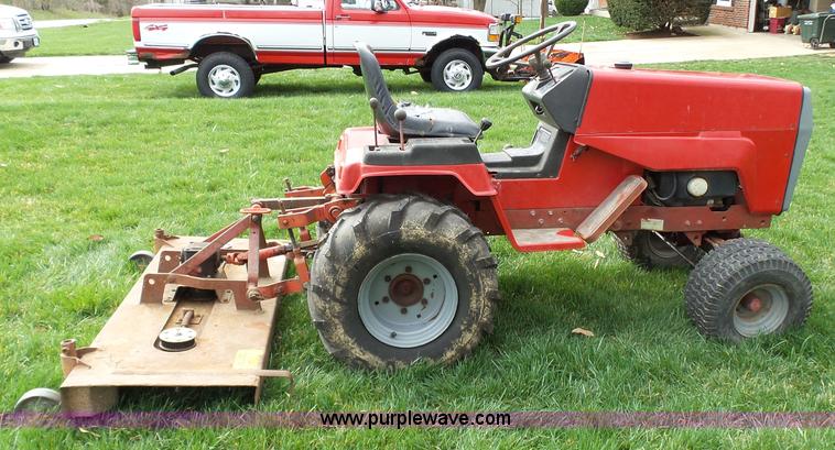 image for item K1335 Snapper Massey-Ferguson 1855 lawn mower