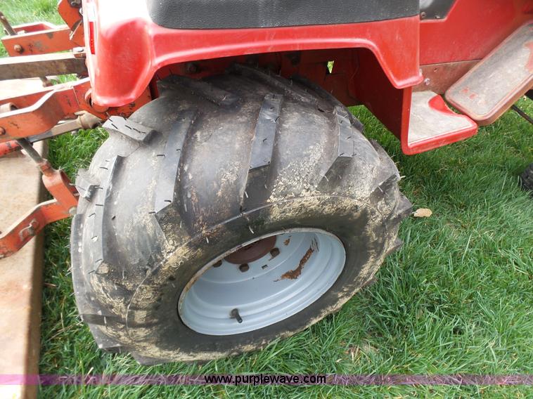 Snapper MasseyFerguson 1855 lawn mower in Wentzville, MO Item K1335