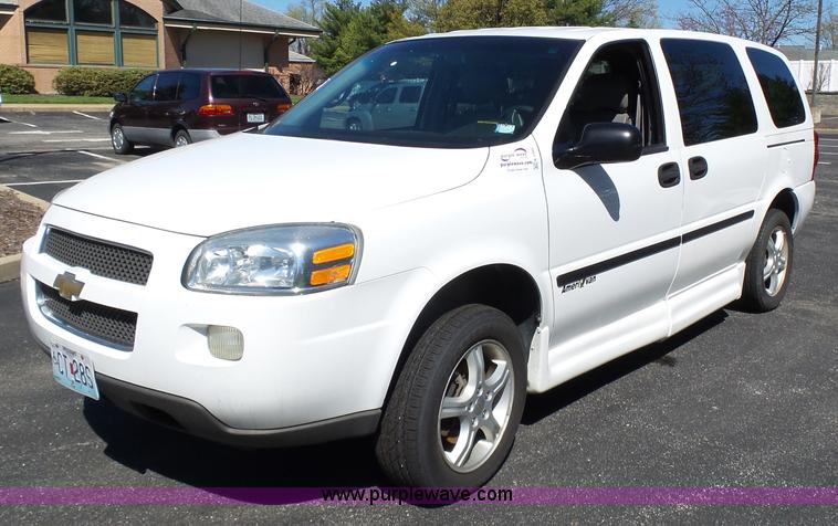 image for item K1358 2005 Chevrolet Uplander handicap accessible van