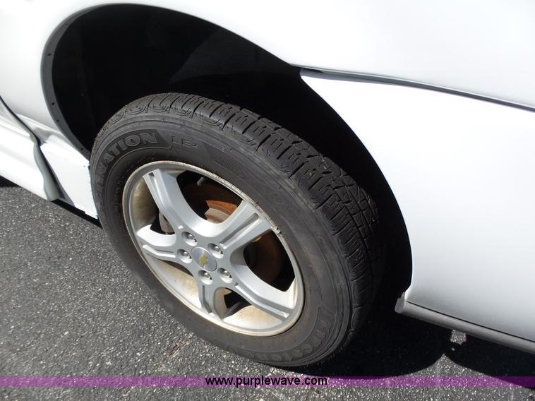 image for item K1358 2005 Chevrolet Uplander handicap accessible van