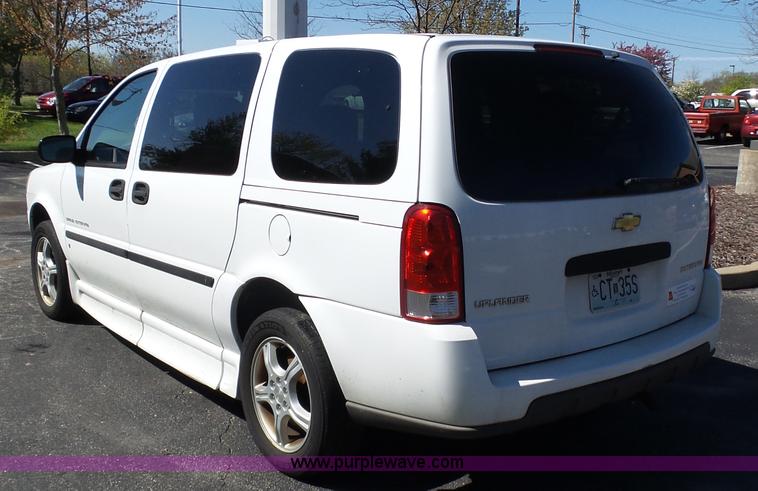 image for item K1359 2006 Chevrolet Uplander handicap accessible van