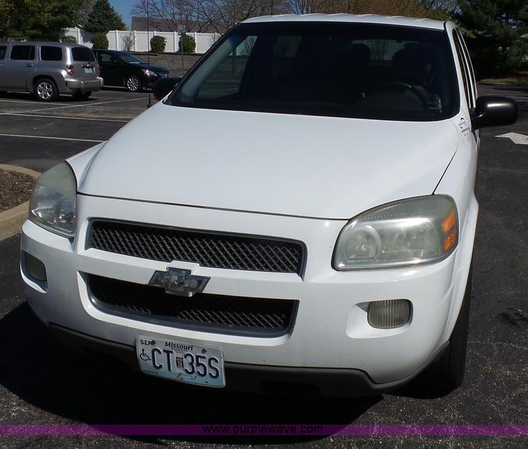 image for item K1359 2006 Chevrolet Uplander handicap accessible van