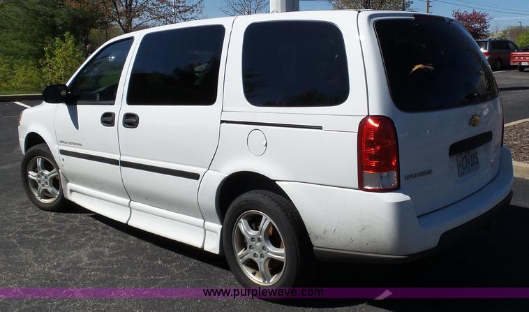image for item K1360 2006 Chevrolet Uplander handicap accessible van