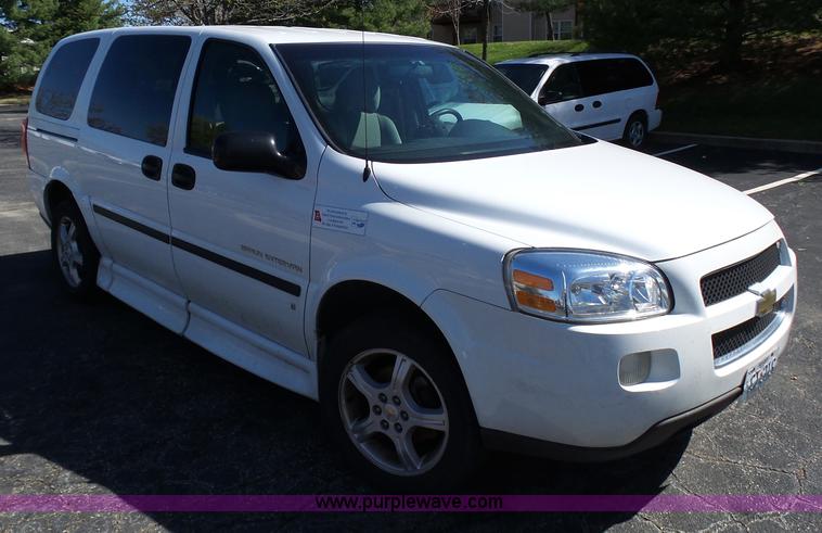 image for item K1360 2006 Chevrolet Uplander handicap accessible van