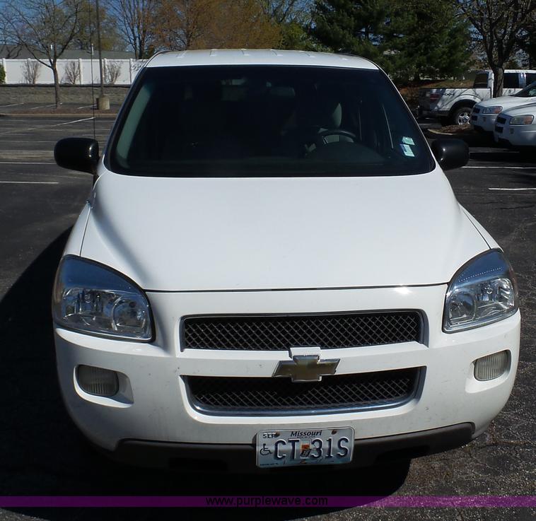 image for item K1360 2006 Chevrolet Uplander handicap accessible van