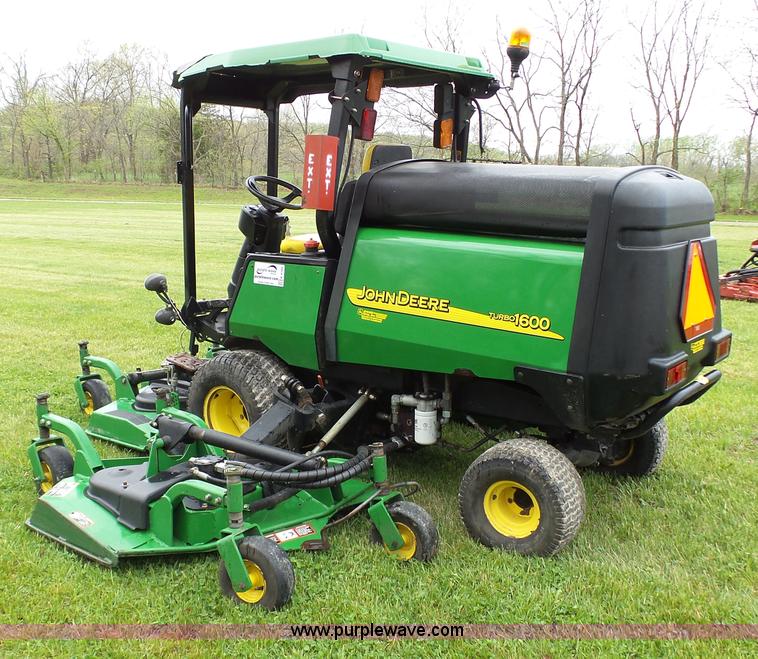 image for item K4184 John Deere 1600 Turbo lawn mower