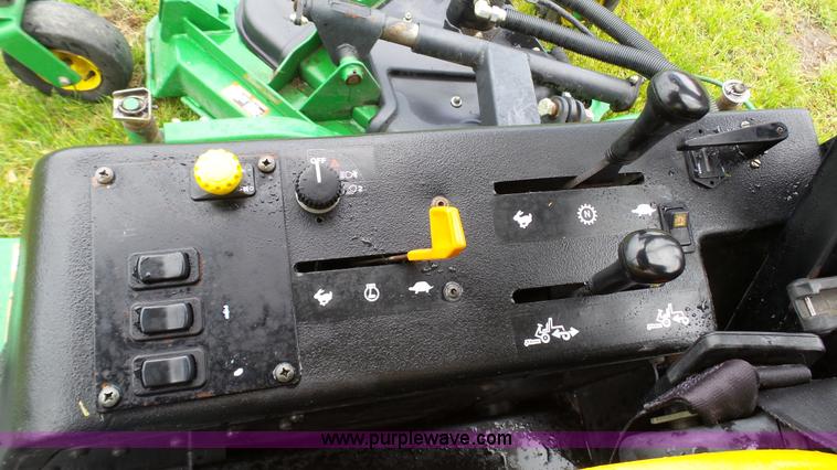 image for item K4184 John Deere 1600 Turbo lawn mower