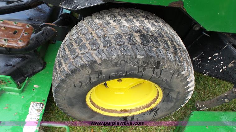 image for item K4184 John Deere 1600 Turbo lawn mower