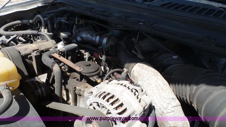 image for item K4506 2000 Ford F250 Super Duty flatbed pickup truck