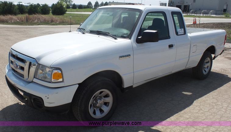 image for item K4512 2008 Ford Ranger SuperCab pickup truck