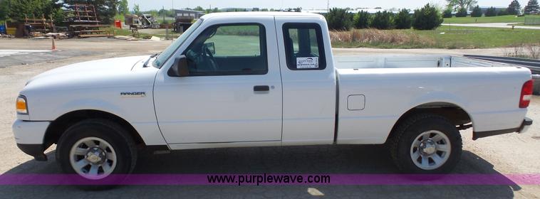 image for item K4512 2008 Ford Ranger SuperCab pickup truck
