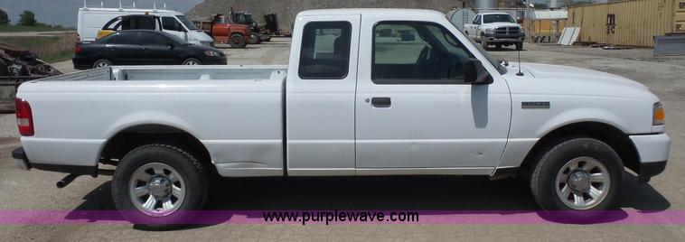 image for item K4512 2008 Ford Ranger SuperCab pickup truck