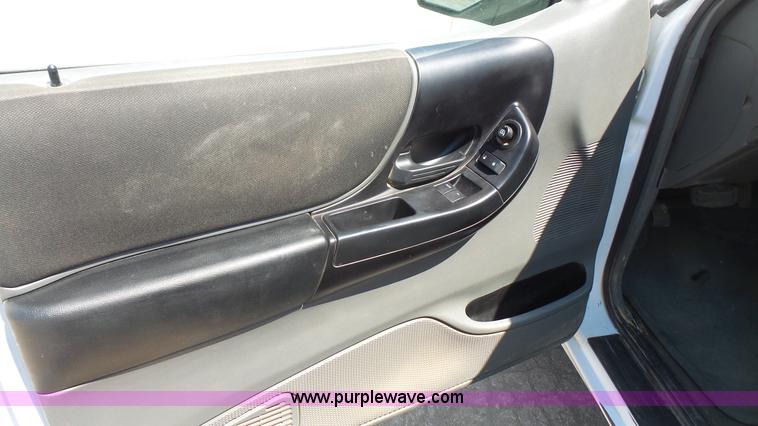 image for item K4512 2008 Ford Ranger SuperCab pickup truck