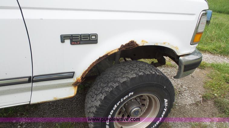 image for item K4518 1995 Ford F350 pickup truck