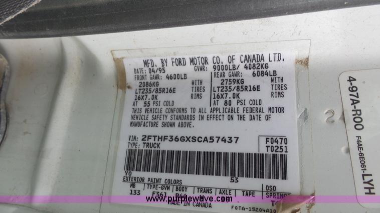 image for item K4518 1995 Ford F350 pickup truck