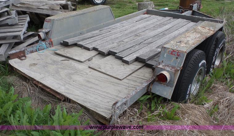 image for item K4525 1985 Redi Haul equipment trailer