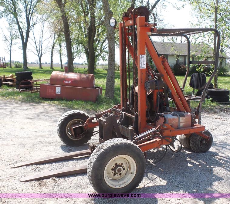 image for item K4615 Spyder forklift