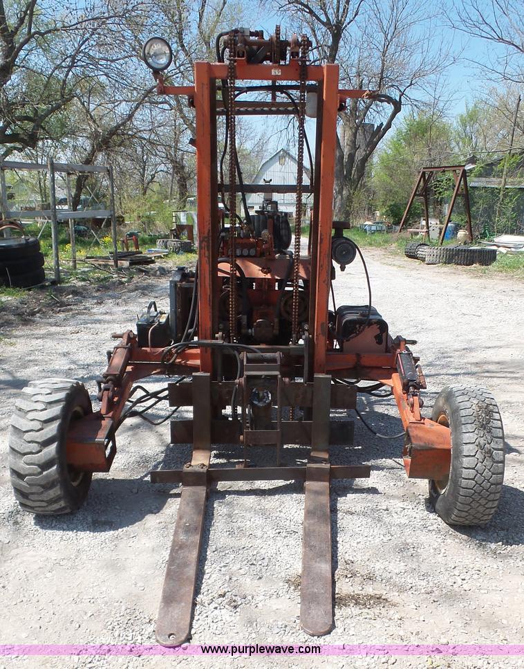 image for item K4615 Spyder forklift