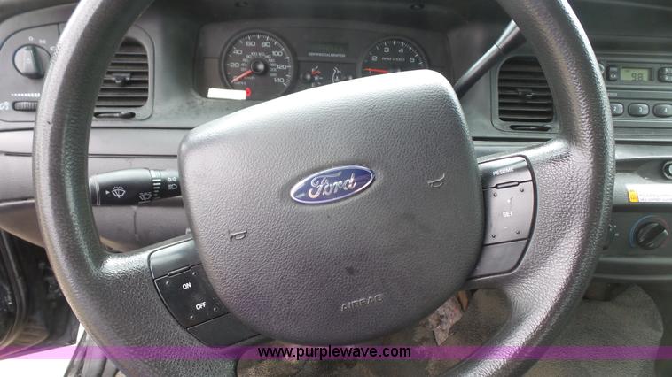 image for item K5228 2008 Ford Crown Victoria Police Interceptor