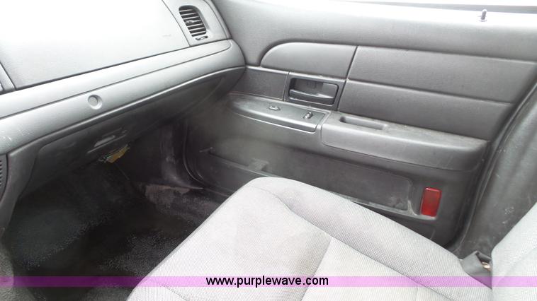 image for item K5228 2008 Ford Crown Victoria Police Interceptor