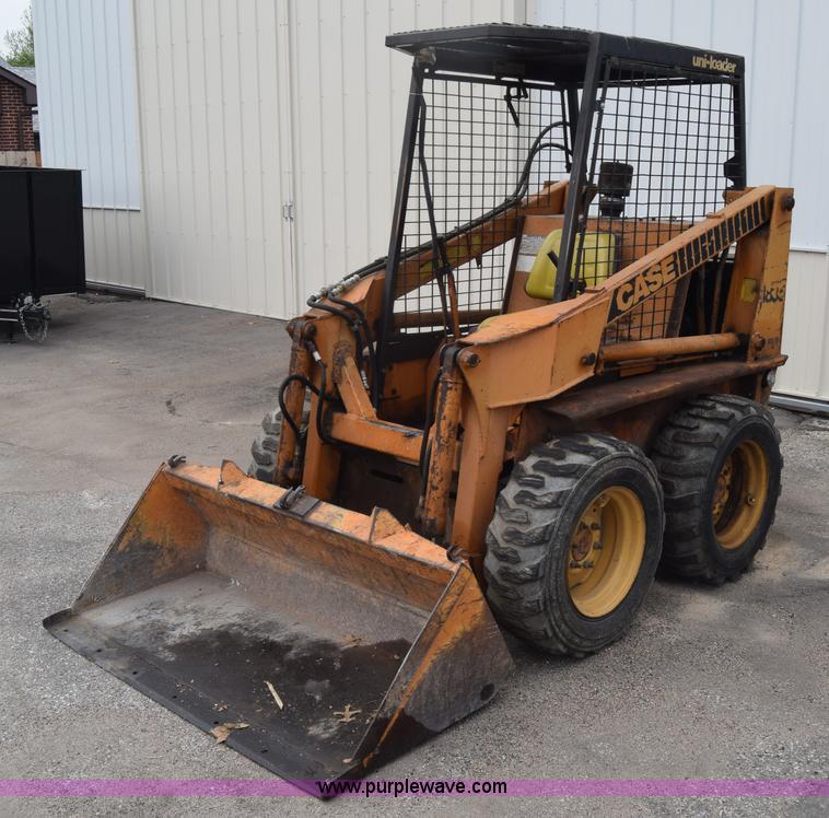 image for item K6724 1982 Case 1835 skid steer