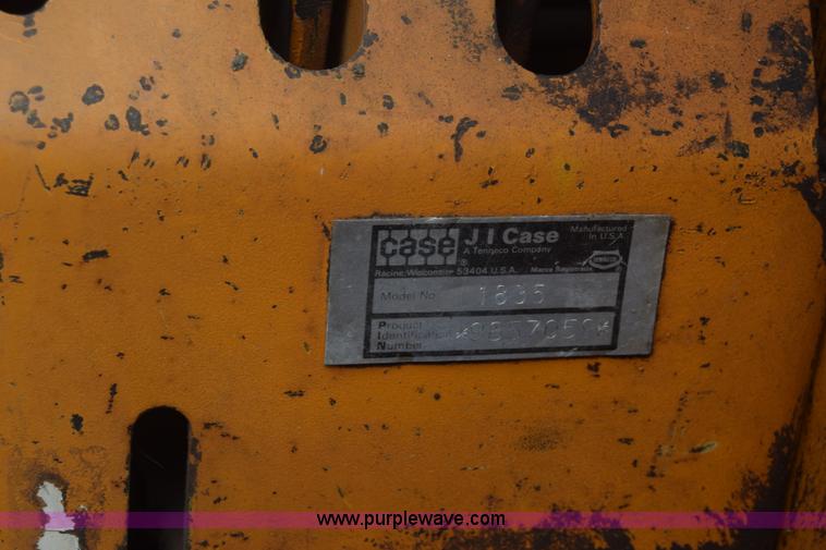 image for item K6724 1982 Case 1835 skid steer