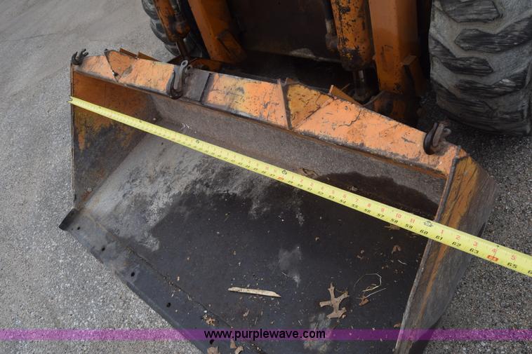 image for item K6724 1982 Case 1835 skid steer