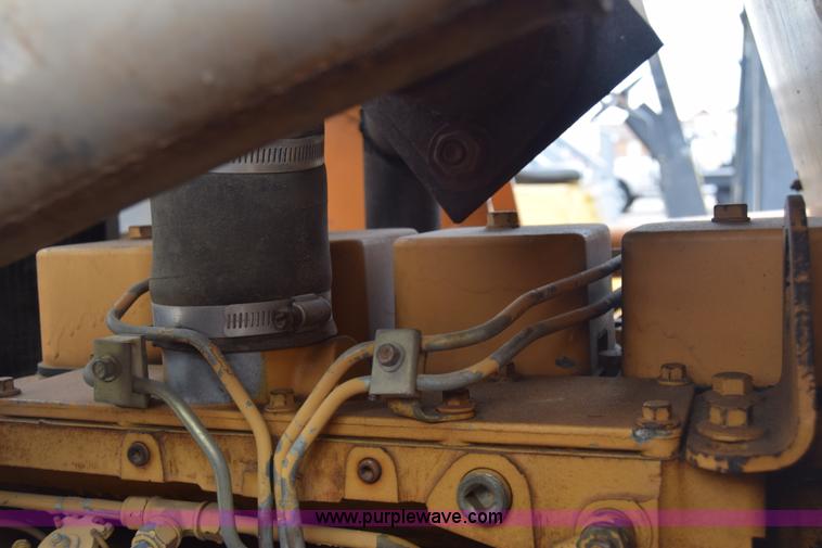 image for item K6724 1982 Case 1835 skid steer