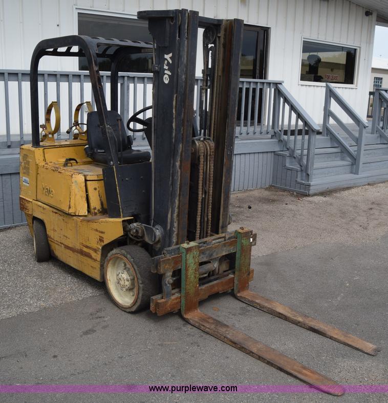 image for item K6725 Yale GLC050 forklift
