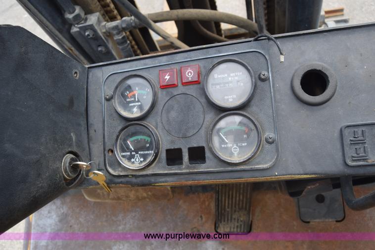 image for item K6725 Yale GLC050 forklift