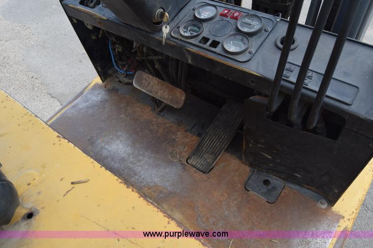 image for item K6725 Yale GLC050 forklift