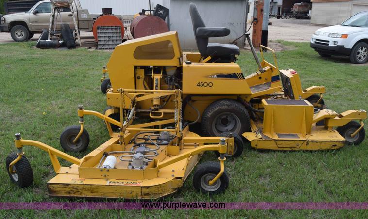 image for item K6730 Hustler 4500 ZTR lawn mower