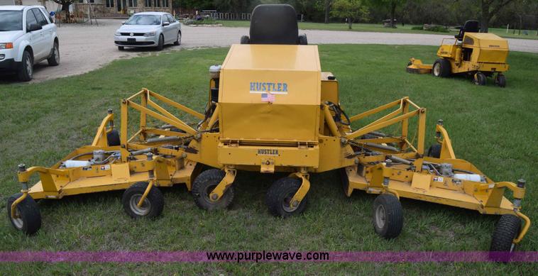 image for item K6730 Hustler 4500 ZTR lawn mower