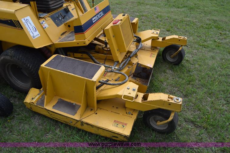 image for item K6730 Hustler 4500 ZTR lawn mower