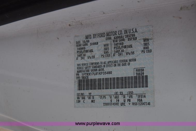 image for item K6738 2001 Ford F150 SuperCab pickup truck