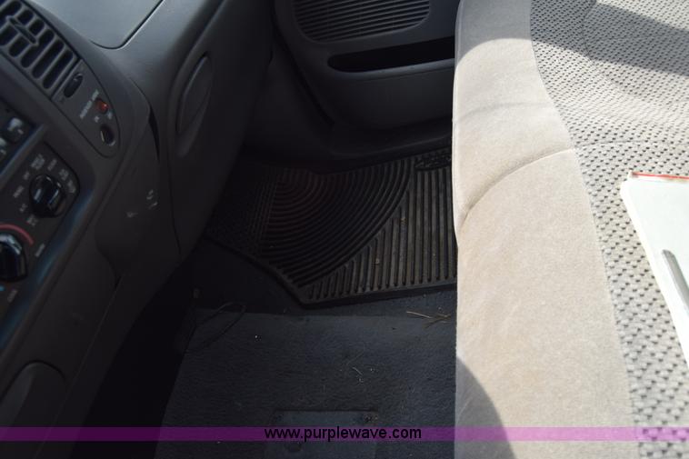 image for item K6738 2001 Ford F150 SuperCab pickup truck