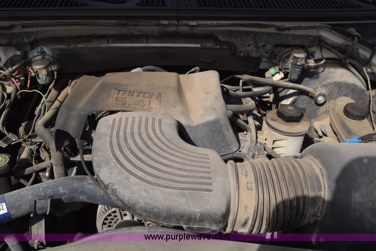 image for item K6738 2001 Ford F150 SuperCab pickup truck