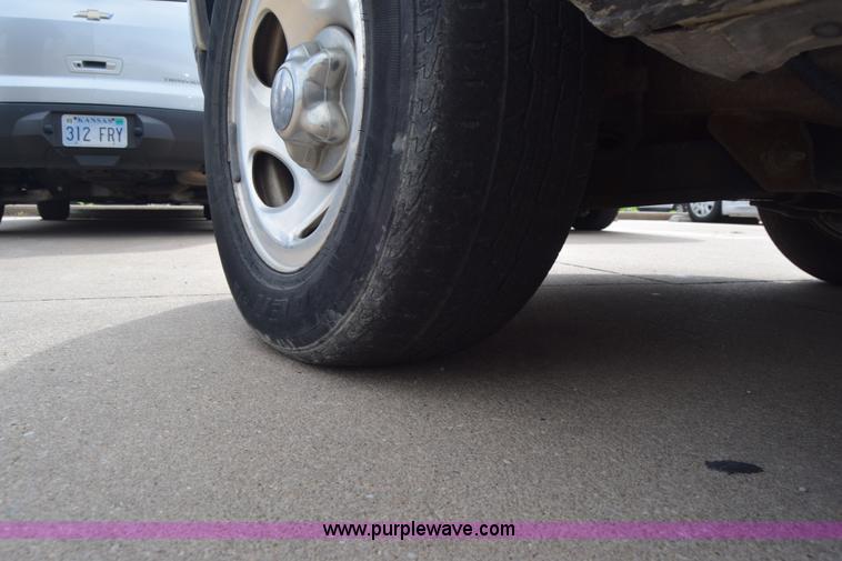 image for item K6738 2001 Ford F150 SuperCab pickup truck