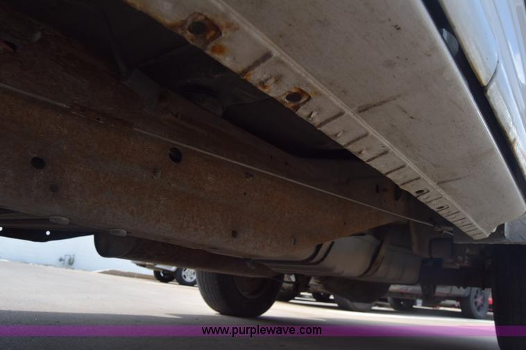 image for item K6738 2001 Ford F150 SuperCab pickup truck