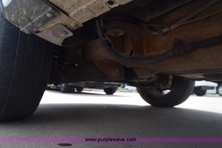 image for item K6738 2001 Ford F150 SuperCab pickup truck