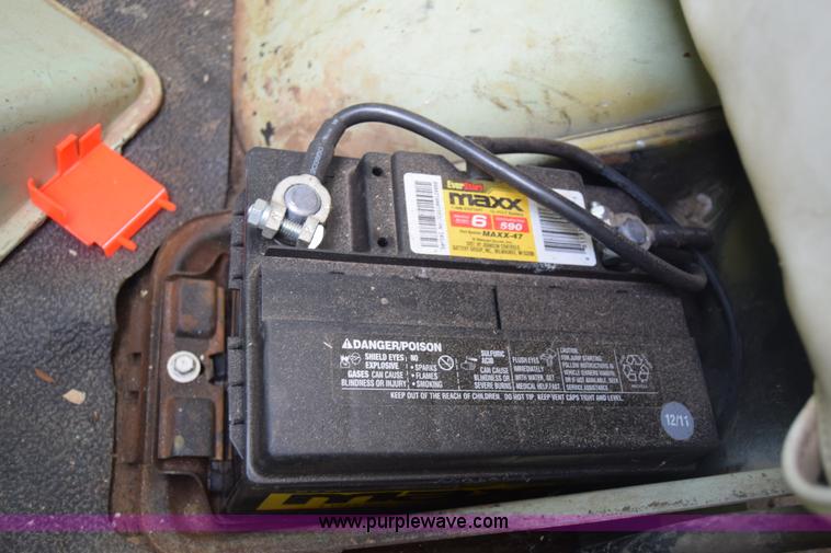 image for item K6747 1963 Ford Econoline E100 van