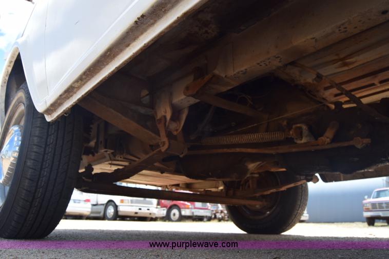 image for item K6747 1963 Ford Econoline E100 van