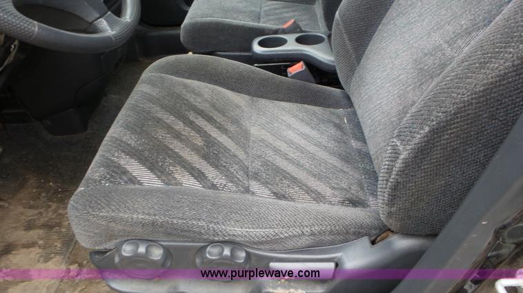 image for item K6763 2000 Honda CR-V SUV